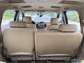 Cần bán gấp Toyota Innova 2.0G sản xuất năm 2007, màu bạc còn mới