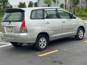 Cần bán gấp Toyota Innova 2.0G sản xuất năm 2007, màu bạc còn mới