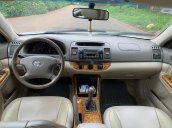 Xe Toyota Camry sản xuất năm 2002, giá ưu đãi