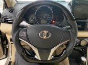 Bán Toyota Vios đời 2017, màu bạc chính chủ