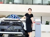 Bán ô tô Toyota Corolla Cross đời 2021, màu trắng, nhập khẩu  