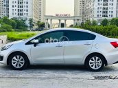 Cần bán lại xe Kia Rio MT sản xuất 2015, màu bạc, nhập khẩu nguyên chiếc còn mới