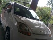 Bán xe Chevrolet Spark LT 0.8 MT 2008, màu trắng xe gia đình