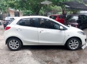 Bán xe Mazda 2 đời 2014, màu trắng còn mới, giá chỉ 330 triệu