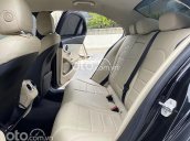 Bán Mercedes C200 năm 2015, màu đen còn mới