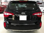 Bán Kia Sorento 2.4AT 2018, màu đen số tự động