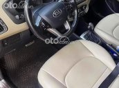 Cần bán Kia Rio sản xuất năm 2015, màu đỏ, xe nhập còn mới, giá tốt