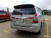 Cần bán gấp Toyota Innova E sản xuất năm 2015, màu bạc chính chủ, giá chỉ 390 triệu