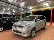 Cần bán xe Toyota Innova G đời 2009, màu bạc