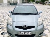 Xe Toyota Yaris đời 2008, màu xanh lam, nhập khẩu nguyên chiếc