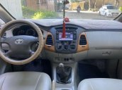 Cần bán Toyota Innova G đời 2009, màu bạc chính chủ