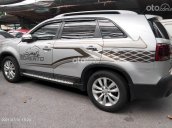 Cần bán Kia Sorento GAT 2.4L 2WD năm 2011, màu bạc, nhập khẩu nguyên chiếc  