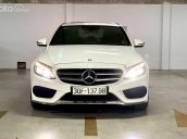 Bán xe Mercedes C300 sản xuất 2016, màu trắng