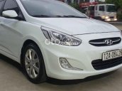 Cần bán gấp Hyundai Accent 1.4 AT sản xuất năm 2016, màu trắng, nhập khẩu Hàn Quốc số tự động, giá 383tr