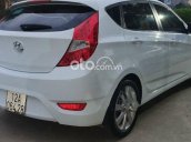 Cần bán gấp Hyundai Accent 1.4 AT sản xuất năm 2016, màu trắng, nhập khẩu Hàn Quốc số tự động, giá 383tr