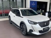 Peugeot 2008 màu trắng đời mới