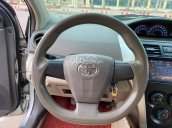 Cần bán gấp Toyota Vios đời 2012, màu bạc giá cạnh tranh