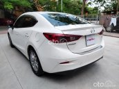 Cần bán xe Mazda 3 năm 2017, màu trắng, 530 triệu