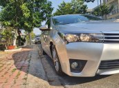 Bán Toyota Corolla Altis 2015, màu bạc còn mới