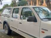 Cần bán Ford Ranger năm sản xuất 2002, màu trắng xe gia đình