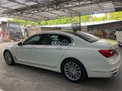 Cần bán BMW 740Li năm sản xuất 2018, màu trắng, nhập khẩu