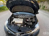 Cần bán gấp Toyota Vios sản xuất 2017, màu đen số sàn