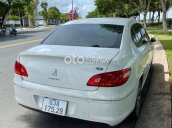 Cần bán lại xe Peugeot 408 sản xuất 2016, màu trắng số tự động, 410 triệu