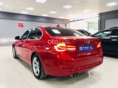 Cần bán gấp BMW 320i năm sản xuất 2019, màu đỏ
