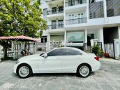 Cần bán gấp Mercedes C250 Exclusive sản xuất 2015, màu trắng