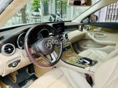 Cần bán gấp Mercedes C250 Exclusive sản xuất 2015, màu trắng