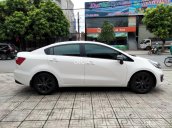 Cần bán xe Kia Rio sản xuất 2016, màu trắng, nhập khẩu nguyên chiếc chính chủ, 390tr