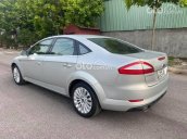 Cần bán Ford Mondeo đời 2011, màu bạc số tự động