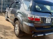 Bán Toyota Fortuner 2.7V 4x4 AT sản xuất 2009, màu xám