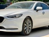 Bán Mazda 6 đời 2020, màu trắng xe gia đình