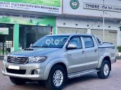 Bán ô tô Toyota Hilux 3.0G 4x4 năm 2012, màu bạc, nhập khẩu