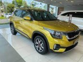 Bán ô tô Kia Seltos 1.4 Turbo Premium sản xuất 2021, màu vàng, giá tốt