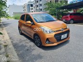 Cần bán lại xe Hyundai Grand i10 sản xuất năm 2017, nhập khẩu nguyên chiếc số tự động