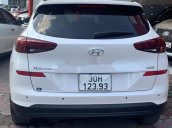 Cần bán lại xe Hyundai Tucson năm sản xuất 2020, màu trắng số tự động