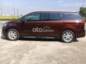 Cần bán gấp Kia Sedona 2.2 DAT Luxury đời 2020, màu đỏ xe gia đình