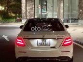 Bán Mercedes E300 AMG đời 2017, màu trắng