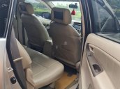 Bán Toyota Innova G 2016, màu bạc số sàn