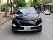 Cần bán Hyundai Tucson năm sản xuất 2020, màu đen
