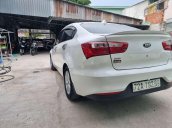 Cần bán lại xe Kia Rio đời 2016, màu trắng còn mới, giá 338tr