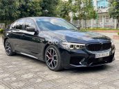 Cần bán xe BMW 520i sản xuất năm 2018, màu đen, nhập khẩu