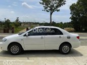 Bán xe Toyota Corolla năm sản xuất 2002, màu trắng