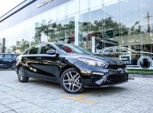 Bán xe Kia Cerato 1.6 AT Luxury đời 2021, màu đen, giá 579tr