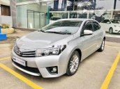 Cần bán gấp Toyota Corolla Altis 1.8 CVT năm sản xuất 2016, màu bạc chính chủ giá cạnh tranh