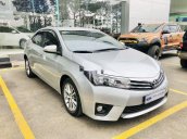 Cần bán gấp Toyota Corolla Altis 1.8 CVT năm sản xuất 2016, màu bạc chính chủ giá cạnh tranh