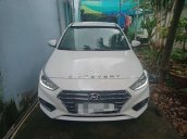 Cần bán lại xe Hyundai Accent 1.4AT năm 2019, nhập khẩu