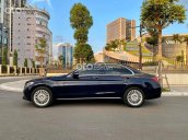 Bán ô tô Mercedes C250 sản xuất năm 2016, màu xanh lam